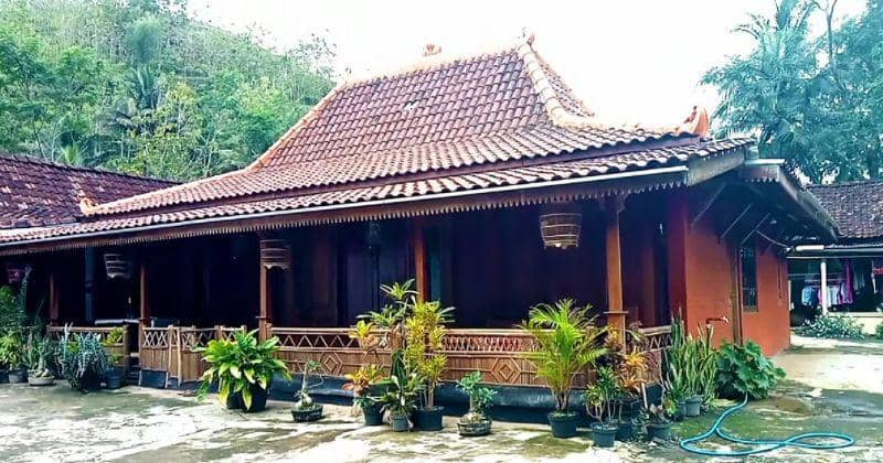 5 Macam Rumah Adat Jawa Tengah